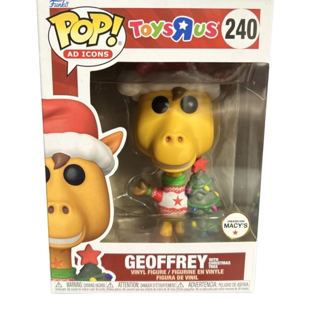 TOYS R US / MACY'S GEOFFREY WITH CHRISTMAS TREE #240